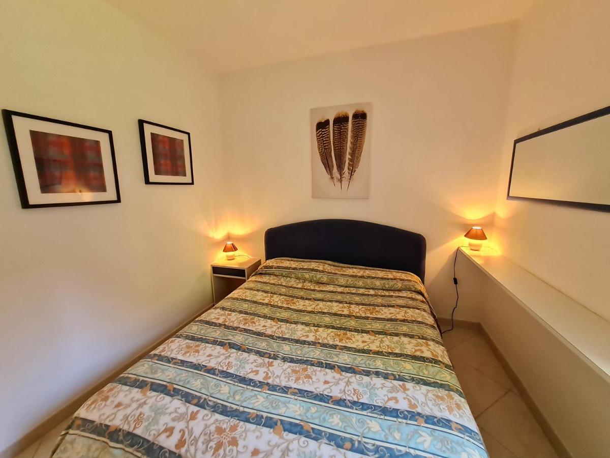 Easy Apartments Peschiera Пескиера дел Гарда Екстериор снимка