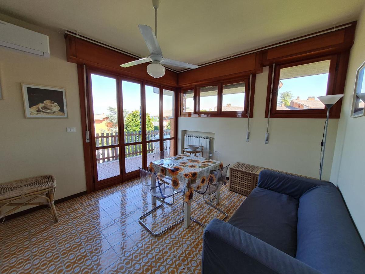 Easy Apartments Peschiera Пескиера дел Гарда Екстериор снимка