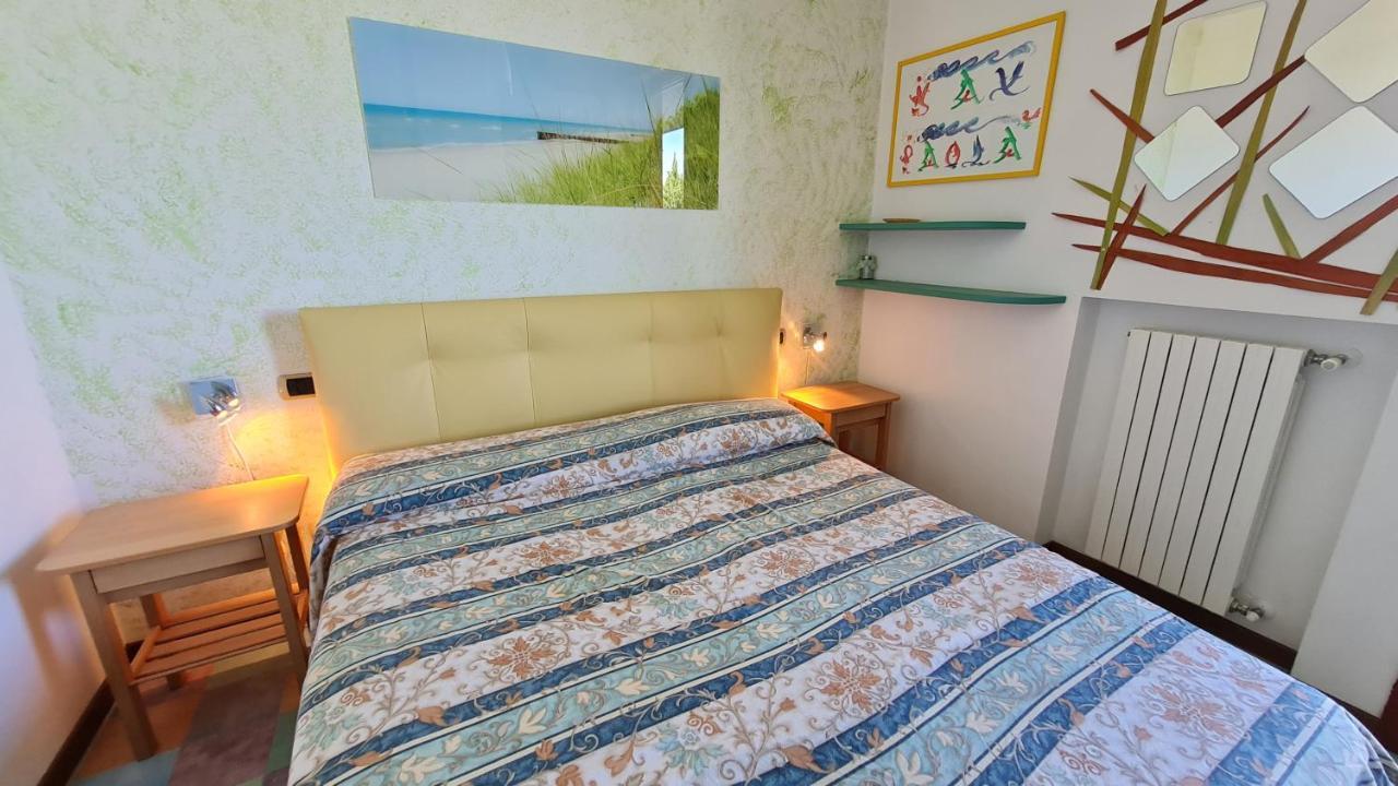 Easy Apartments Peschiera Пескиера дел Гарда Екстериор снимка